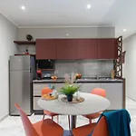 Miki - Sammartini 33 Milano